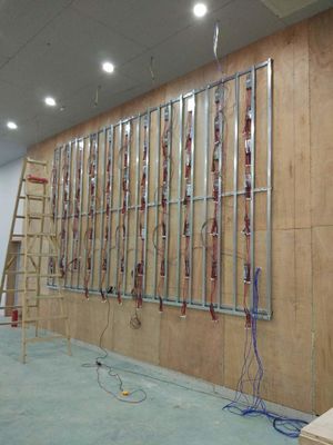 Magnet Instal Layar Tampilan Dinding LED 1920Hz Penyegaran Tinggi Dan Kekuatan Tinggi Pabrik Shenzhen