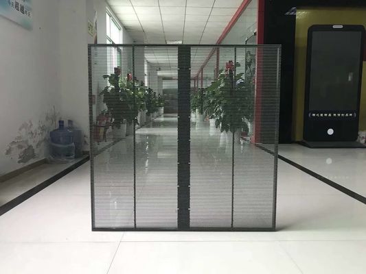 1m * 1m SMD 1920 Layar Video LED Transparan IP33 Tampilkan Dinding Video LED Luar Ruangan Pabrik Shenzhen